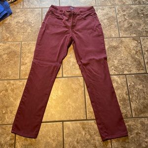 Women’s colored pants